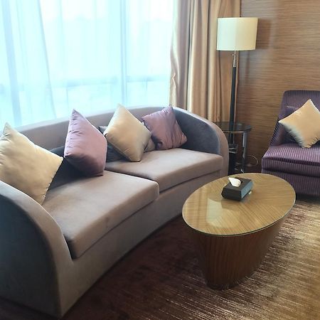 Shenzhen Baoan Plus Gems Cube Hotel Eksteriør bilde